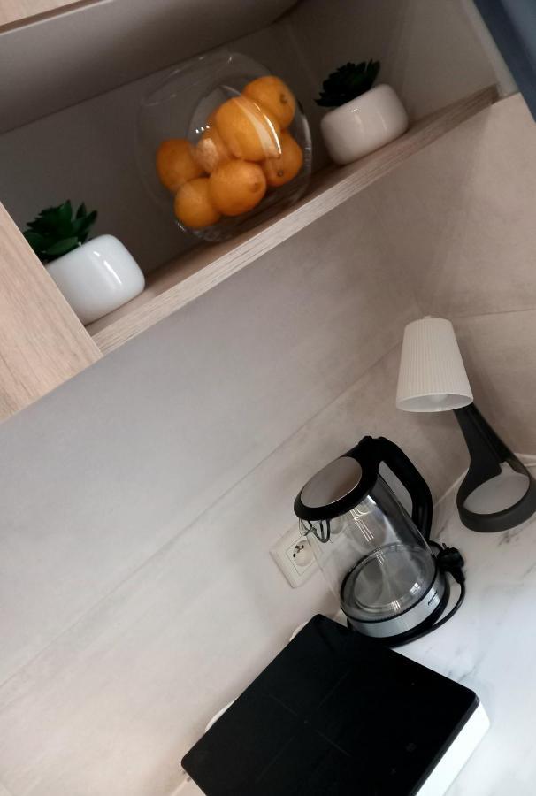 Hola Apartamenty Piotrkowska Łódź Buitenkant foto