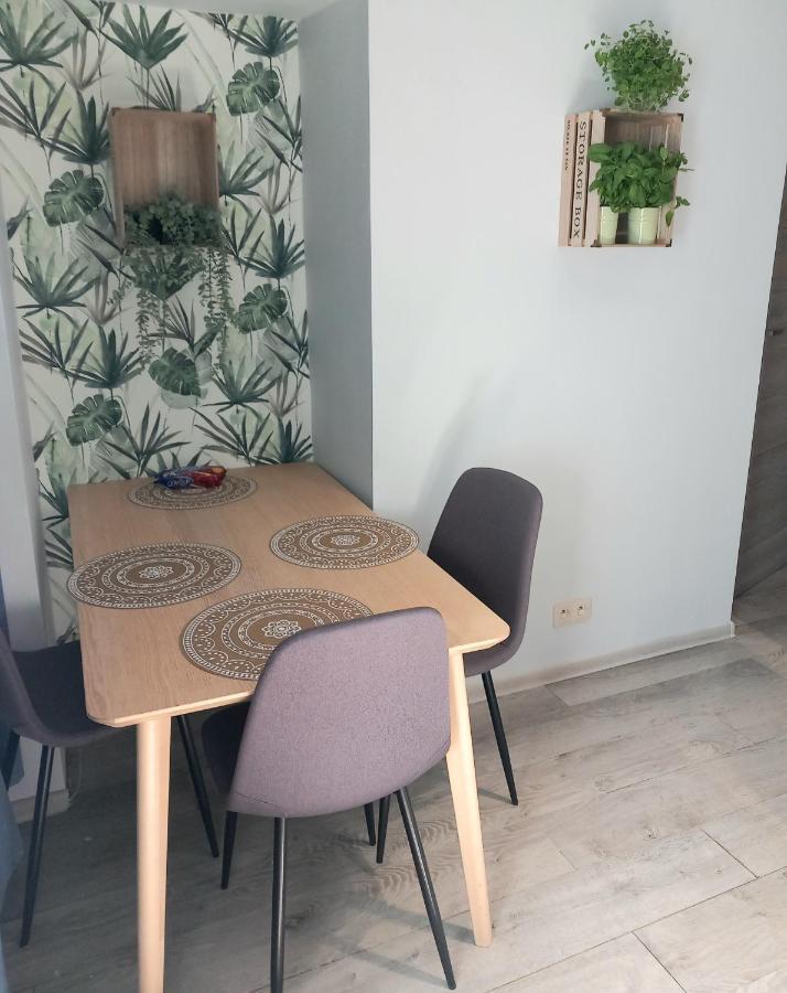 Hola Apartamenty Piotrkowska Łódź Buitenkant foto