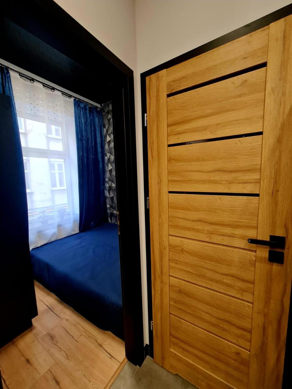 Hola Apartamenty Piotrkowska Łódź Buitenkant foto